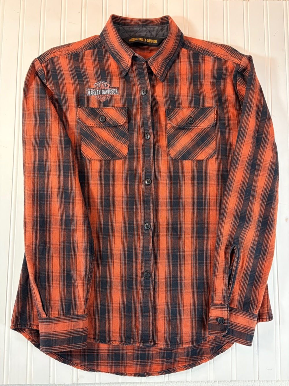 Harley Davidson Oak Leaf Embroidered long sleeve shirt size medium